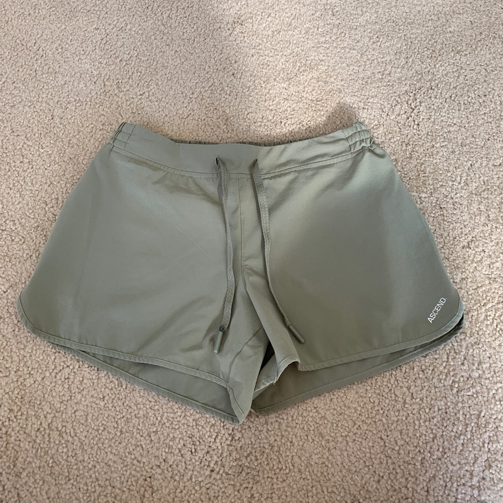 Women’s Athletic Shorts
